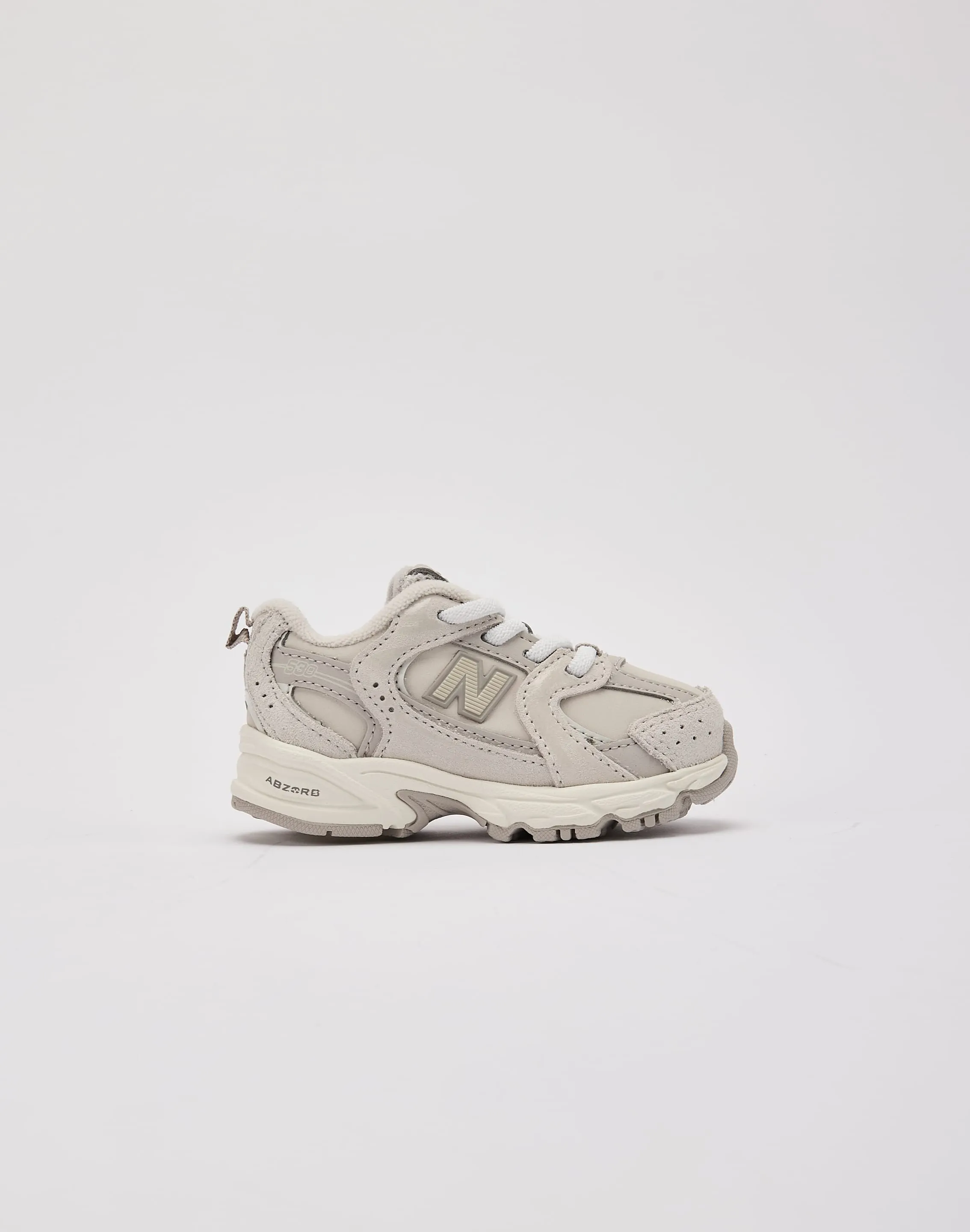 Walk Scene Bold Look New Balance 530 Bungee Toddler