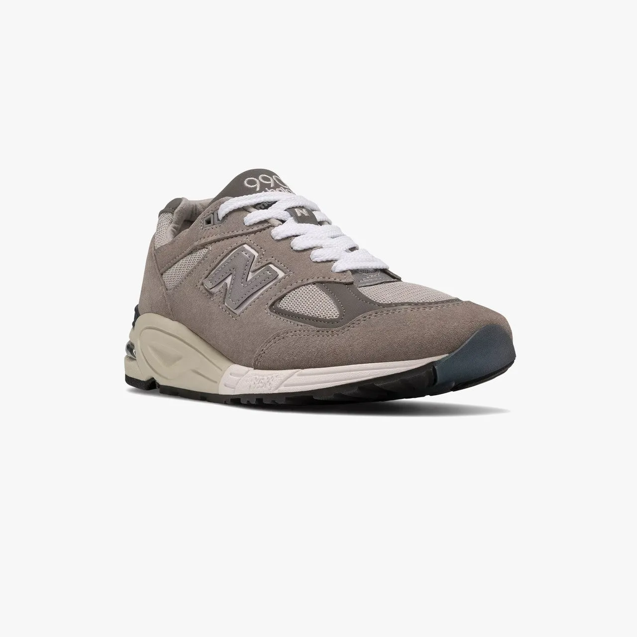 990v2 Smooth Soles