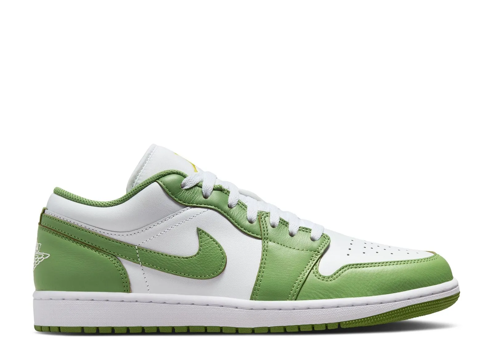 Air Jordan 1 Low SE Chlorophyll Heavy Use Indoor Step
