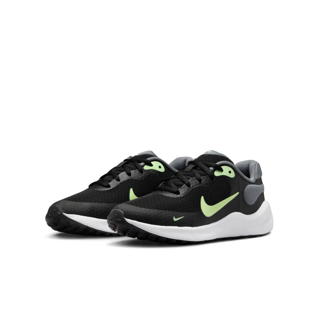 streamlined - feature shoes Revolution 7 Gs Running Shoes