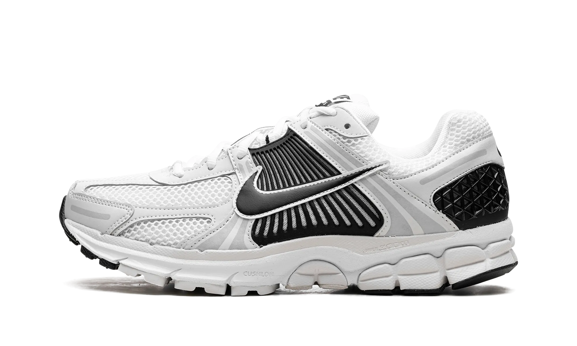 running in a tied - arch bridge area shoes Track meet Zoom Vomero 5 "White / Black"