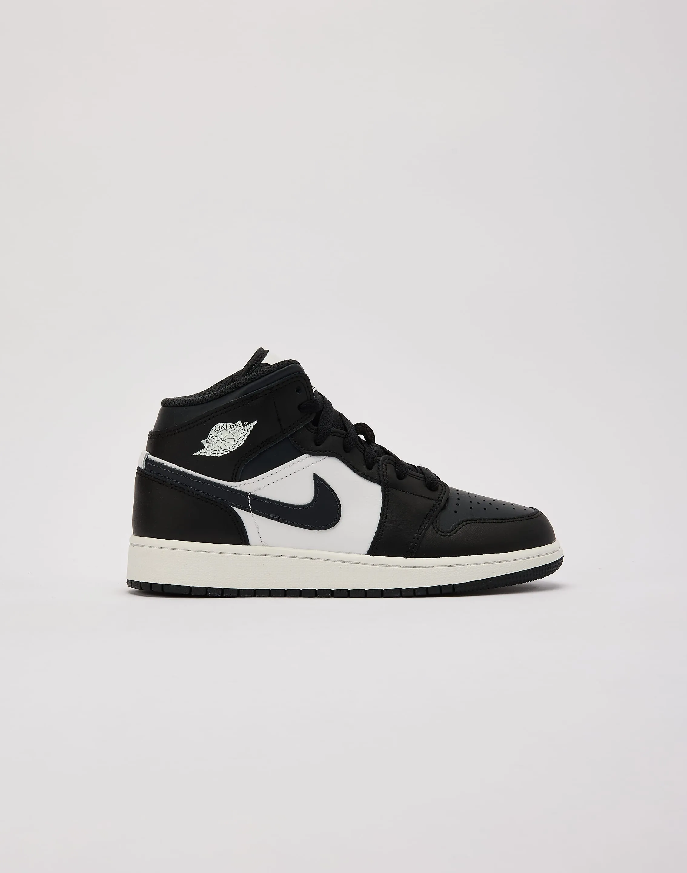Jordan Air Jordan 1 Mid Grade-School Fight Mode