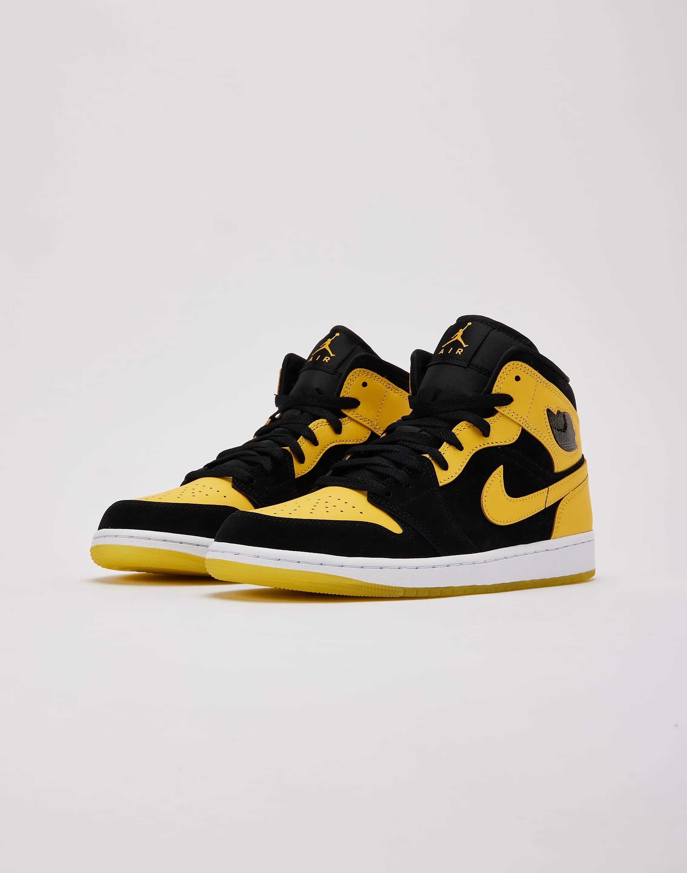 Jordan Air Jordan 1 Mid SE 'New Love' Shock absorption Matte Edge