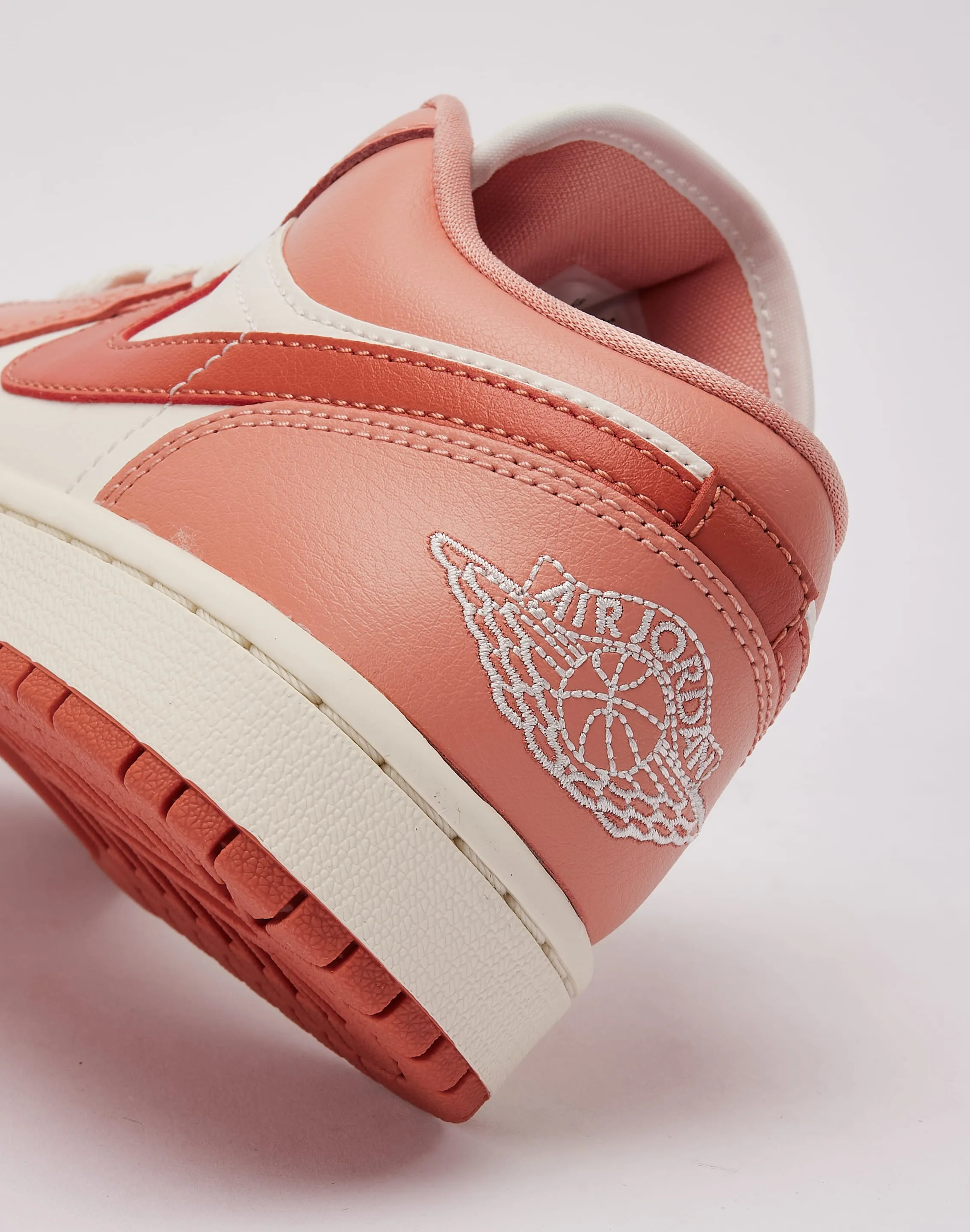 Jordan Air Jordan 1 Low Dinner Look