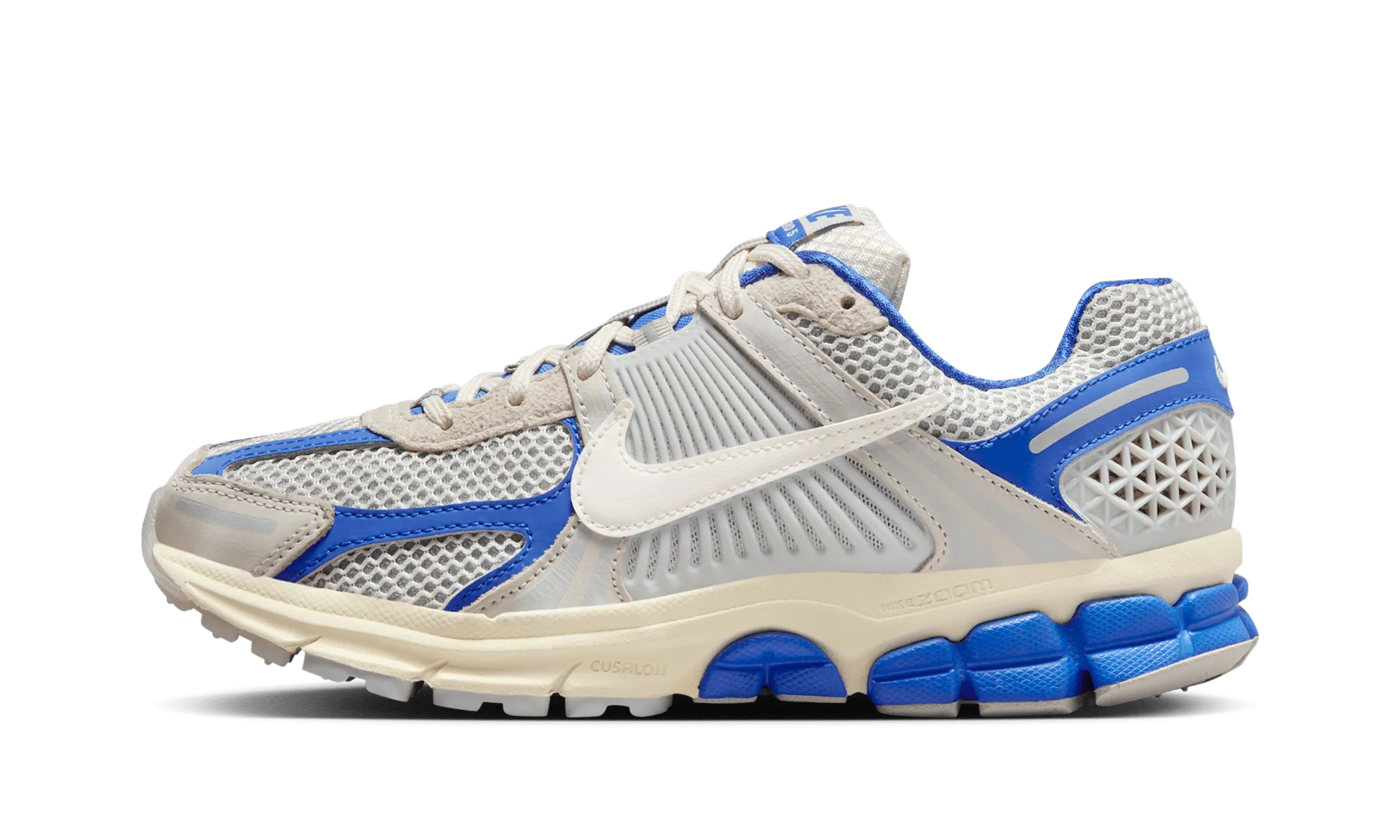 Zoom Vomero 5 WMNS "Coconut Milk Game Royal" running in hot tracks shoes track - ready