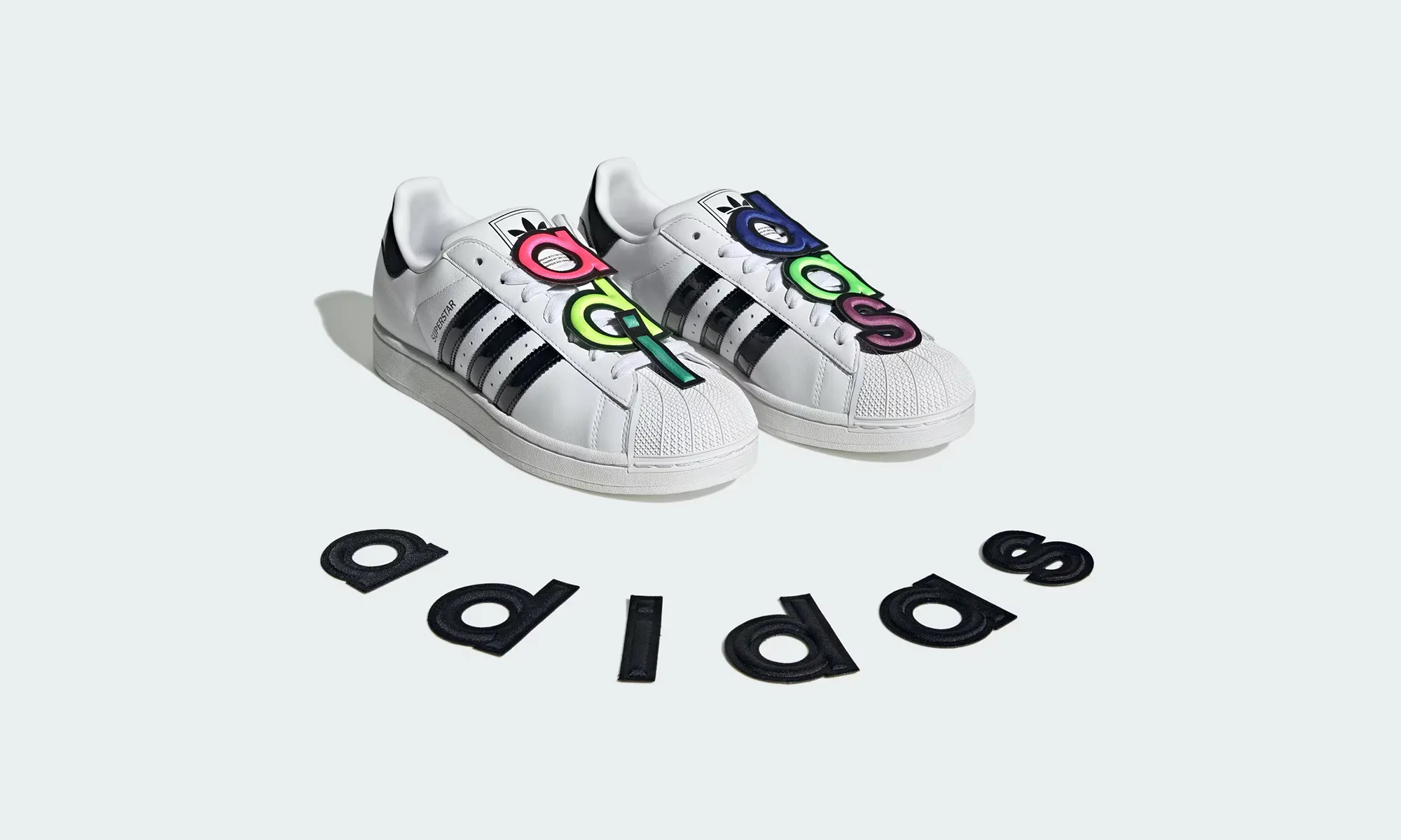 Breathable Build Outfit Ready SUPERSTAR II "Jeremy Scott - White"