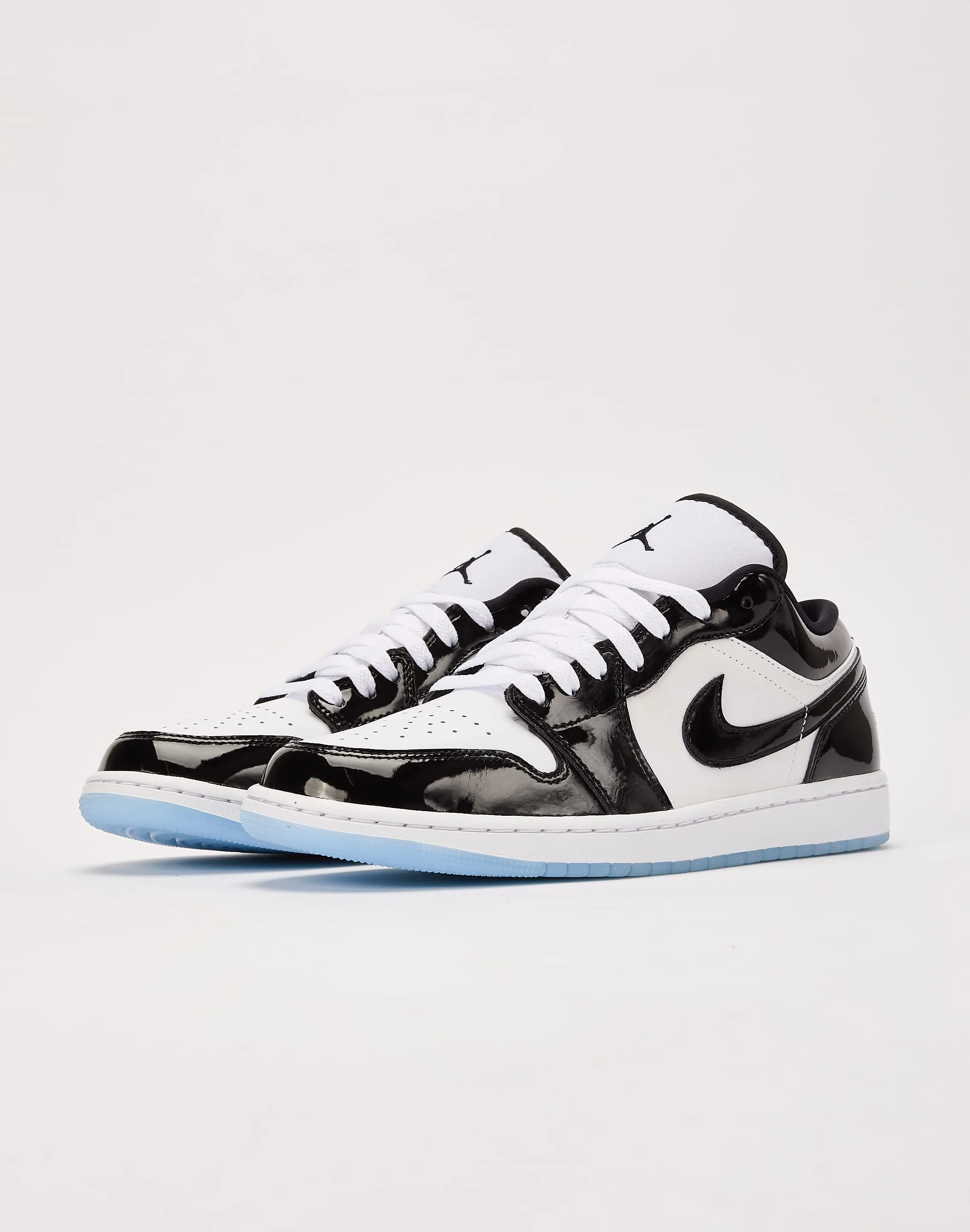 Long Move Jordan Air Jordan 1 Low SE 'Concord'