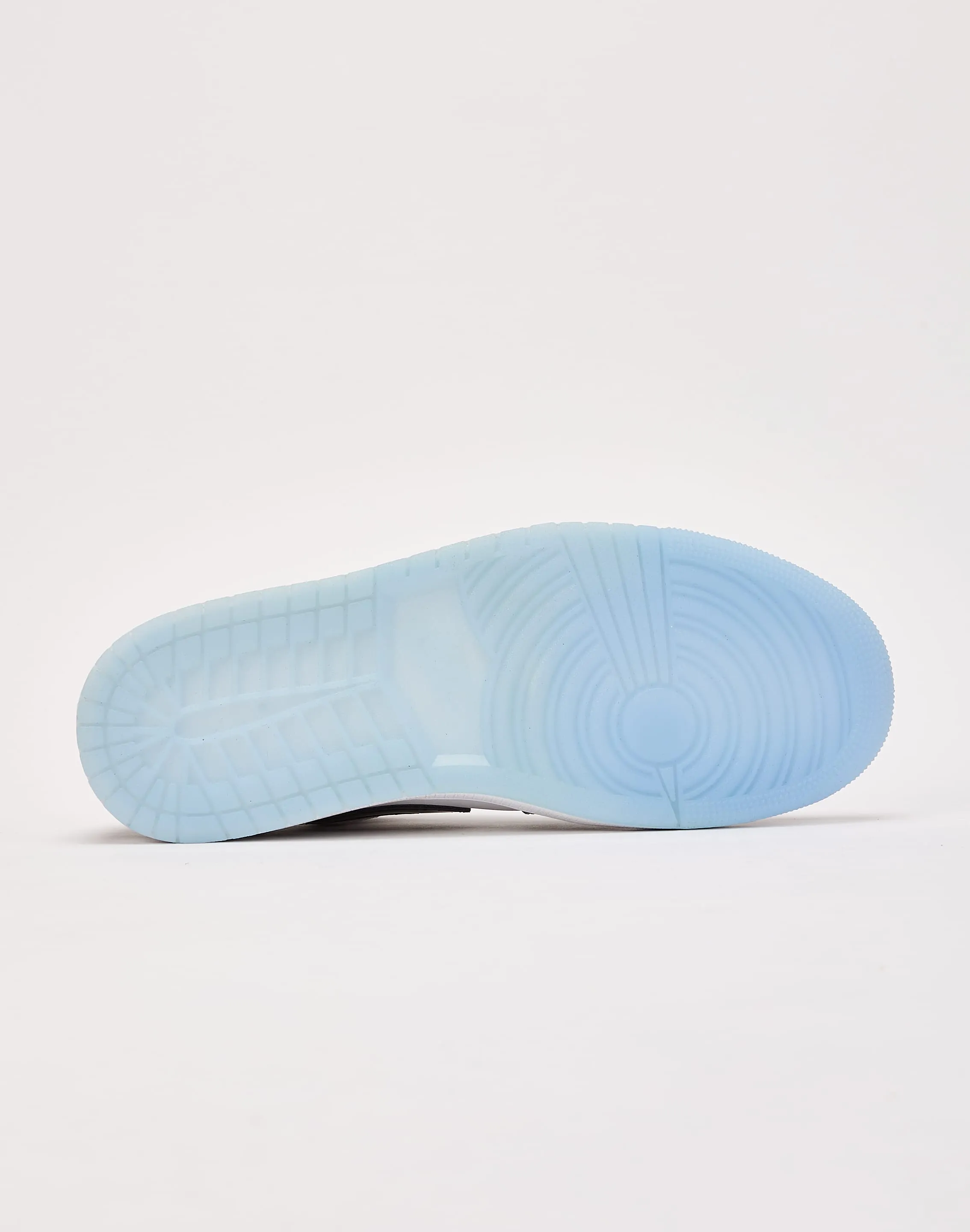 Foot Support Court Grip Jordan Air Jordan 1 Low SE 'Concord'