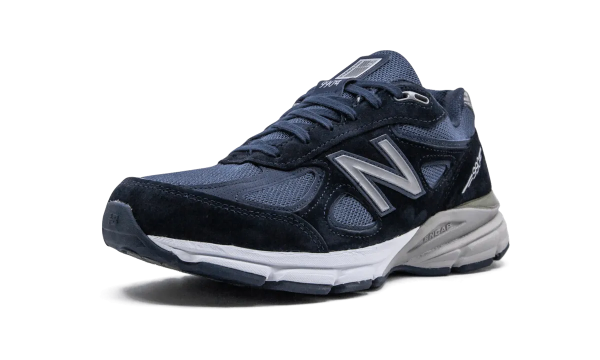 990 Slide Hike Decorative stitching