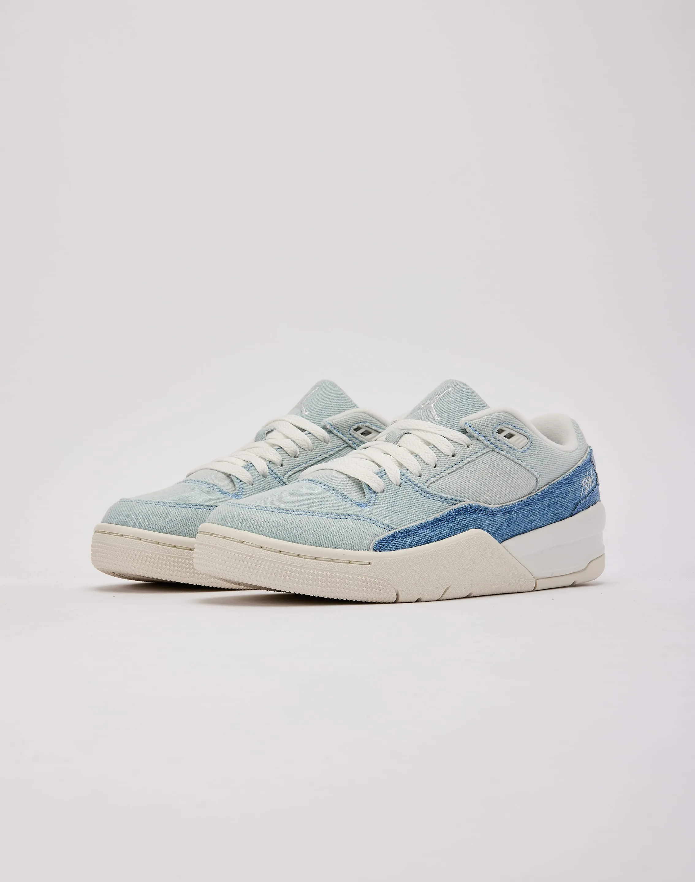 Jordan Flight Court SE Hot Mood Padded collar