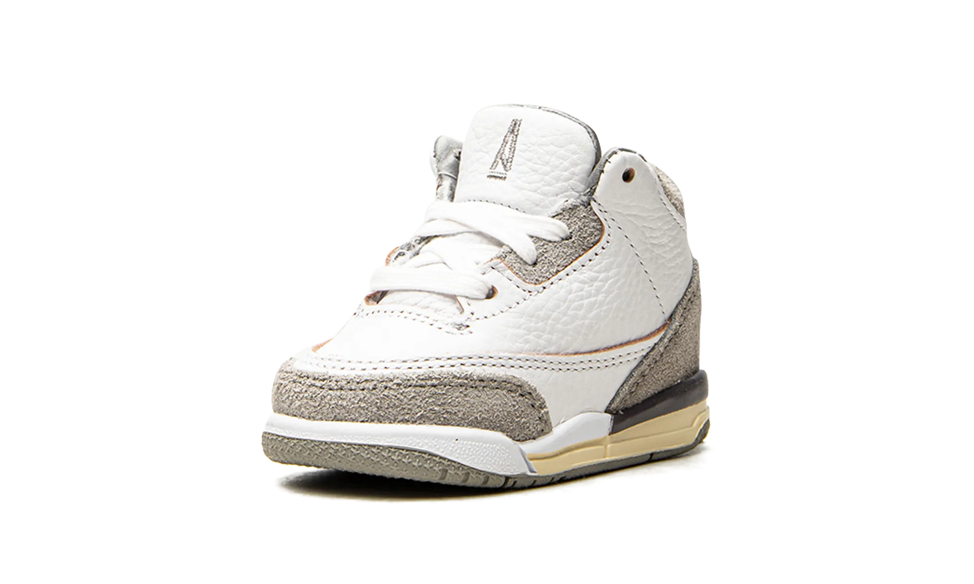 Jordan 3 Retro SP TD "A Ma Mani??re - Raised By Women" Light Grip Route Walk