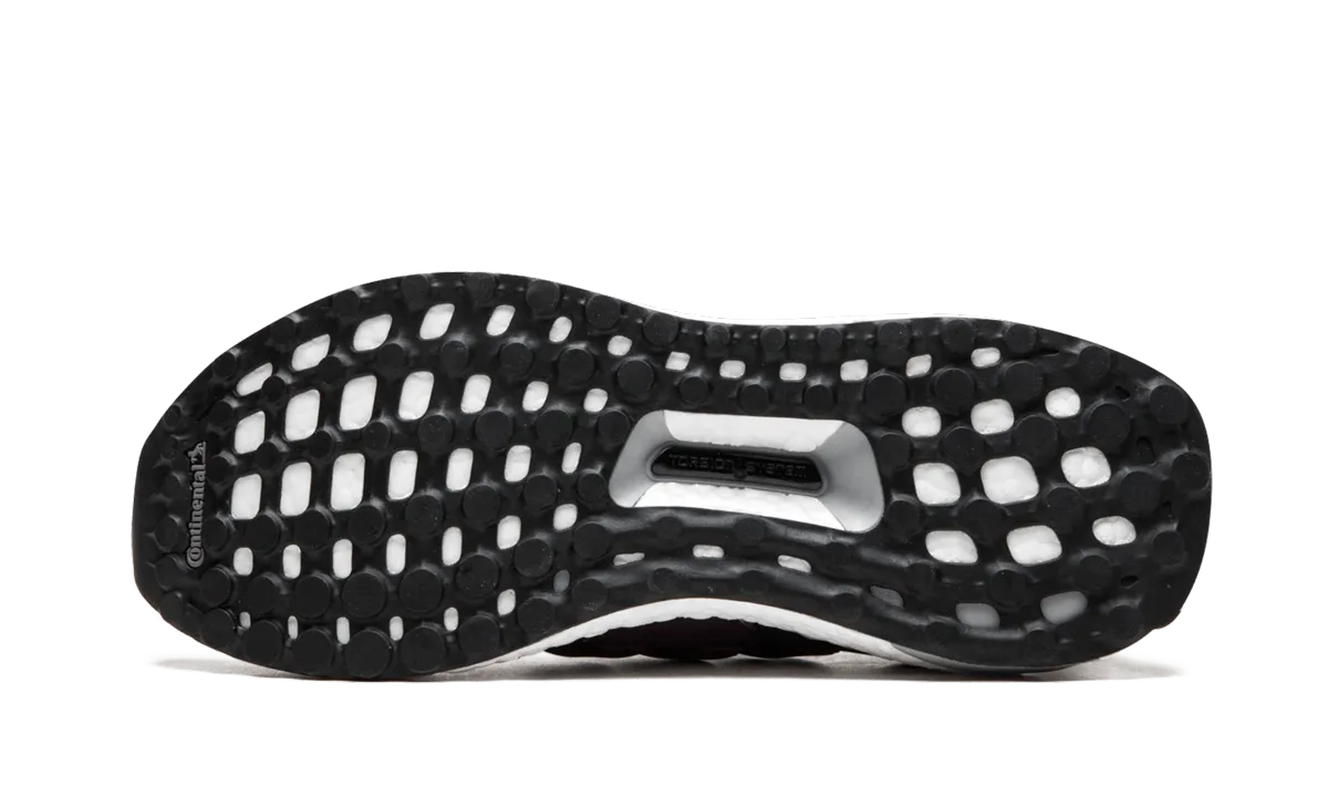 UltraBOOST Chic Everyday Sock Like