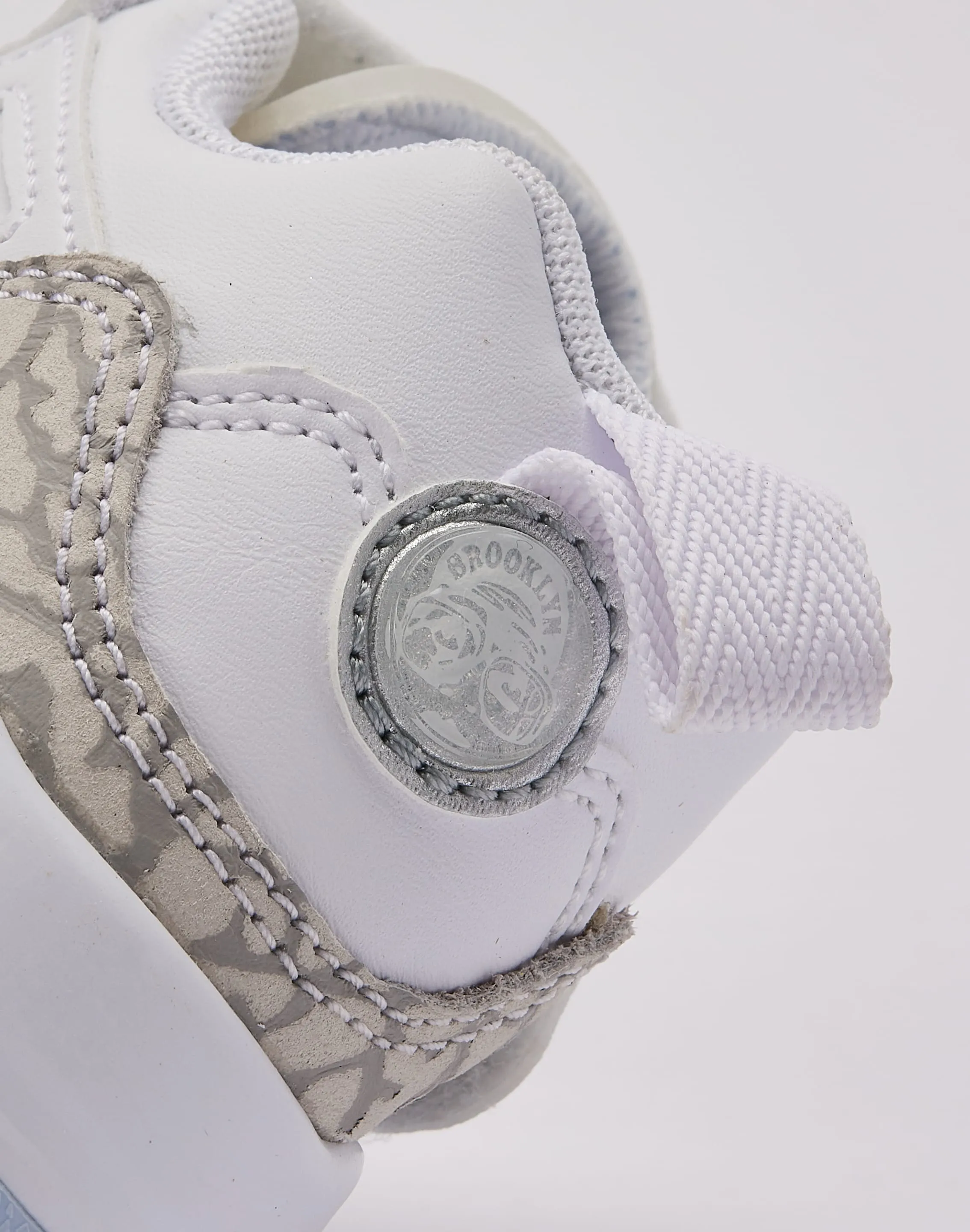 Jordan Spizike Low Pre-School Toe box