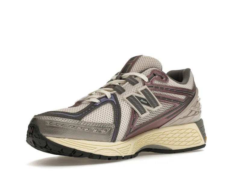 New Balance 1906R Licorice Stretchable