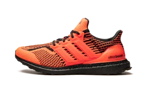 UltraBoost 5.0 DNA "Solar Red / Core Black" Elastic Fit