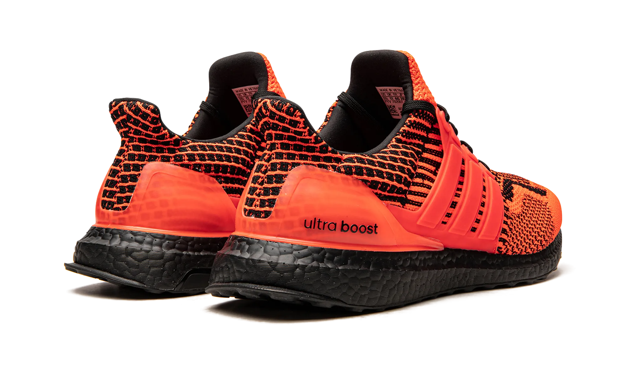UltraBoost 5.0 DNA "Solar Red / Core Black" Sturdy sole