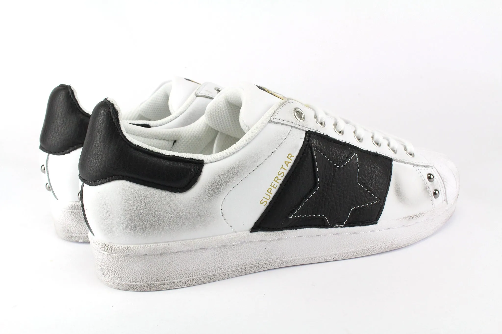 Storm Walk Adidas Superstar Black Star Line