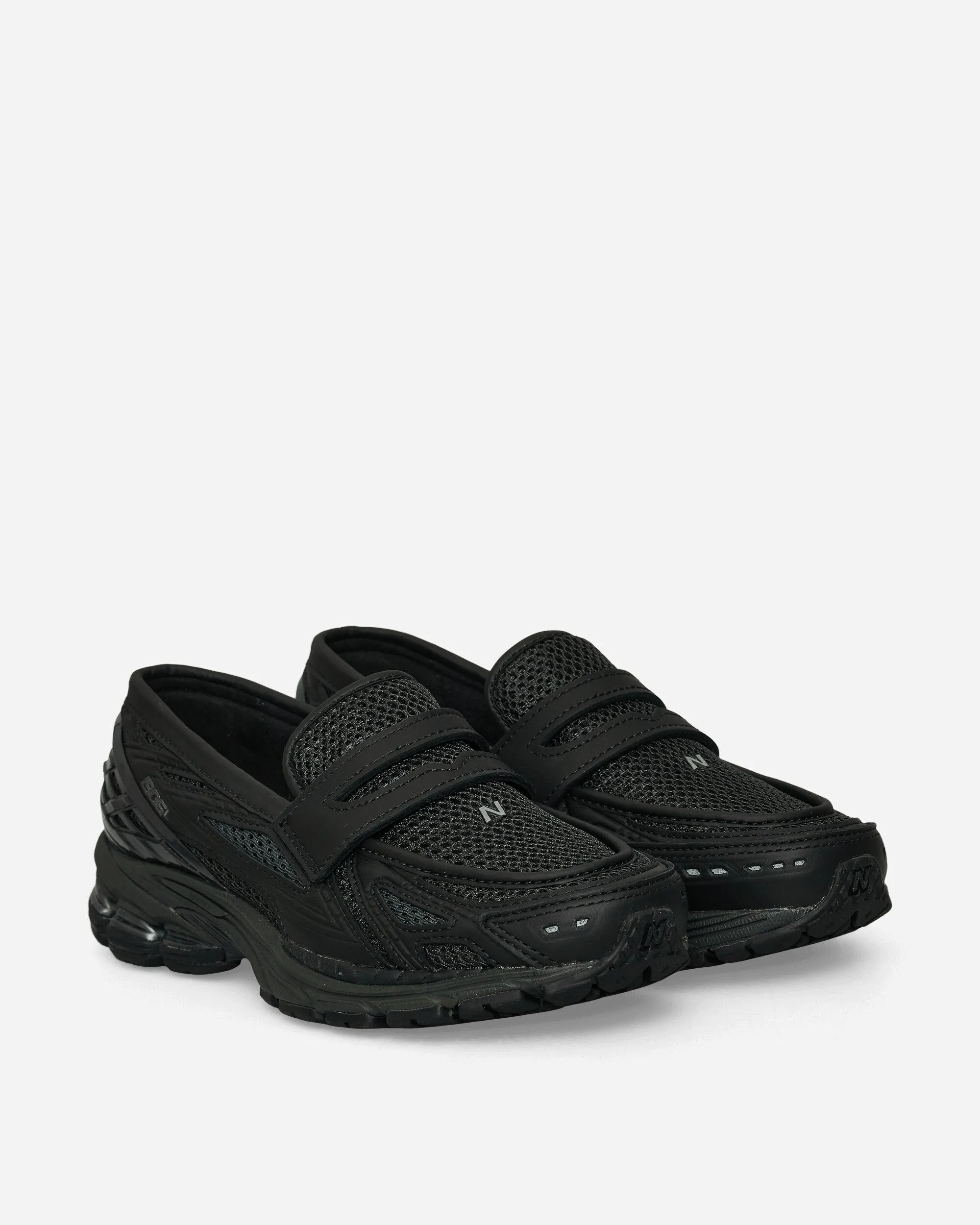1906L Sneakers Black / Phantom Arch support Shine Silver