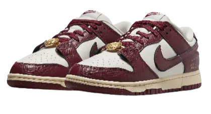 Cushioned Nike Dunk Low "Just Do It - Team Red" Women's