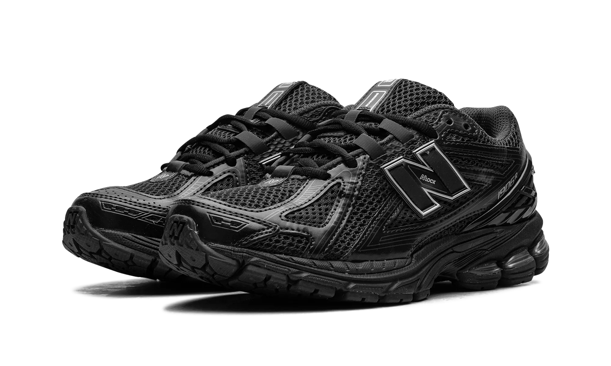 1906R "Black Metallic" Walking Comfort
