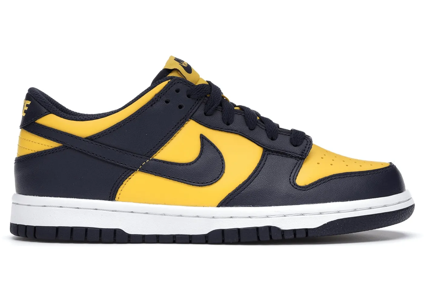 Neutral Look Low Arch Nike Dunk Low Michigan (2021) (GS)