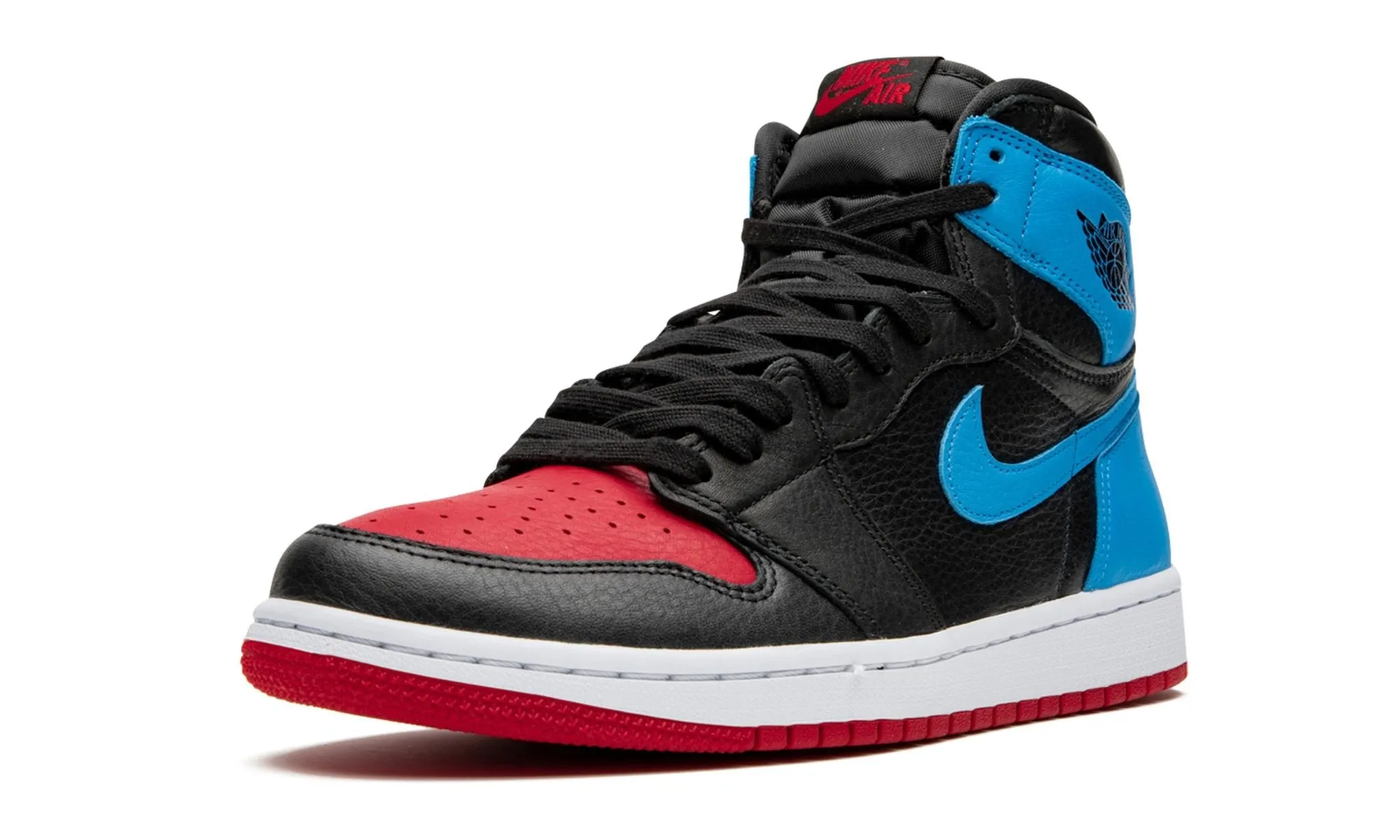 Street Day Weekend Style Air Jordan 1 High OG Wmns Unc To Chicago