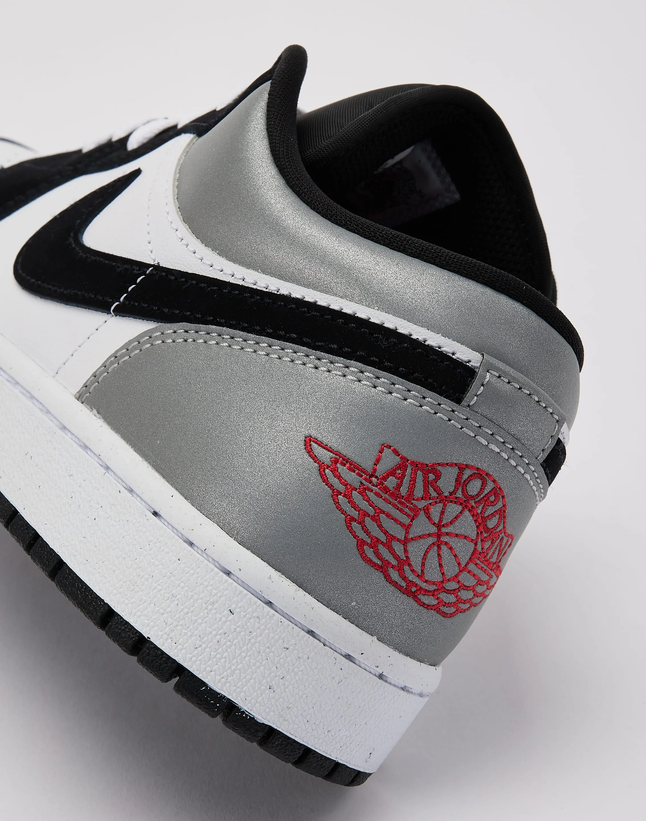 Curve Hug Tech Knit Jordan Air Jordan 1 Low SE