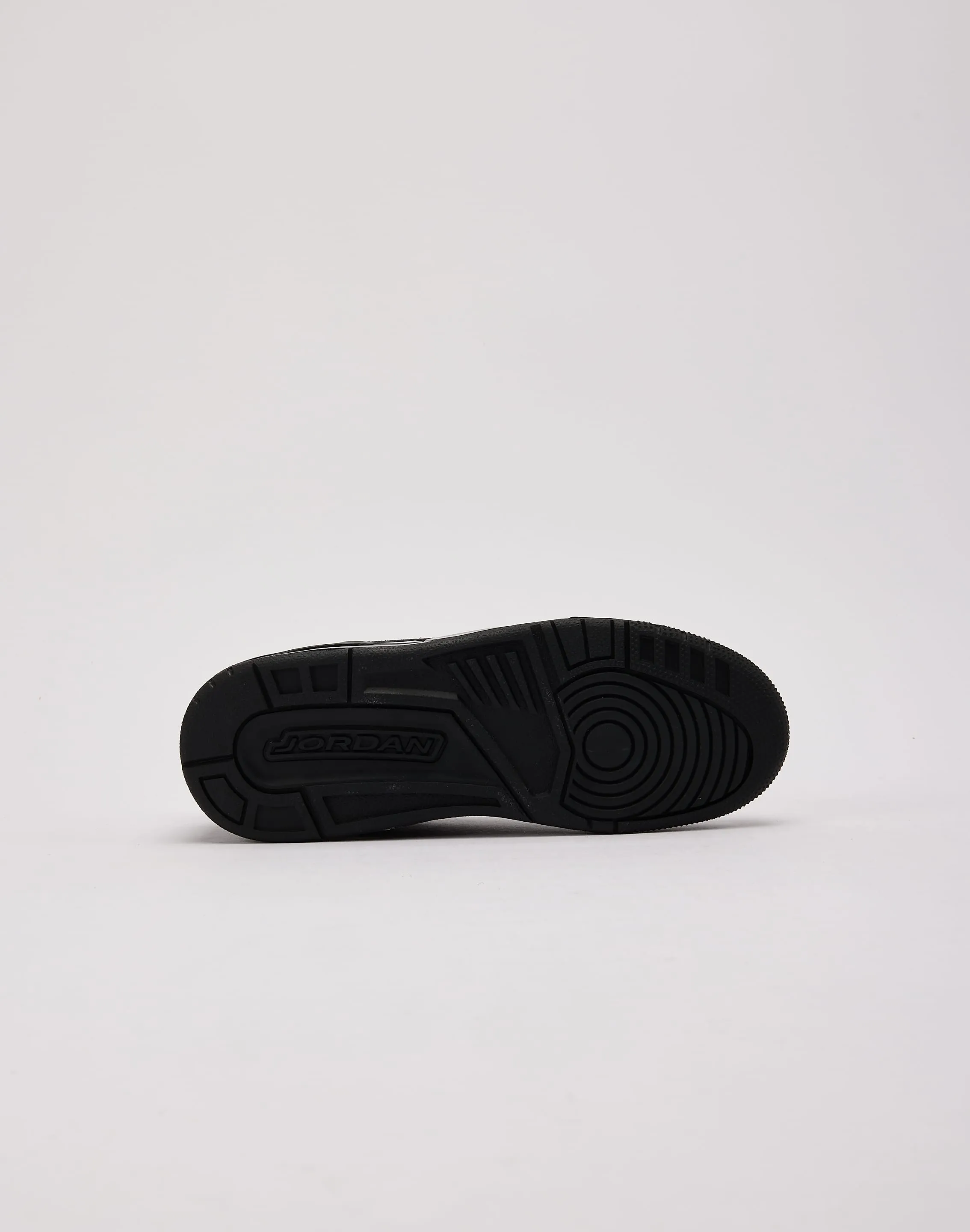 Jordan Spizike Low Grade-School Mid Top Multi Purpose