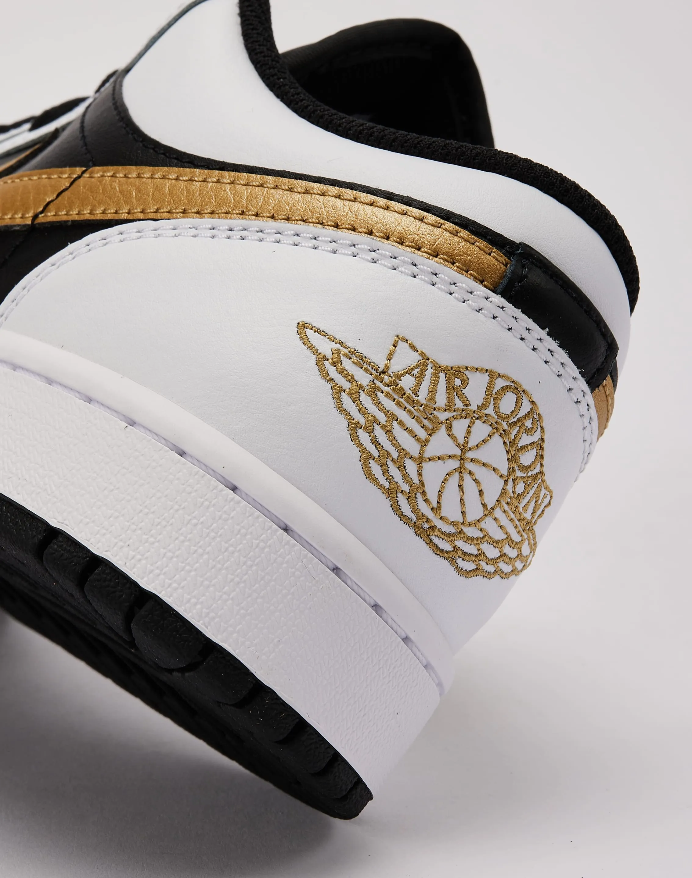 Jordan Air Jordan 1 Low Pearl Shine
