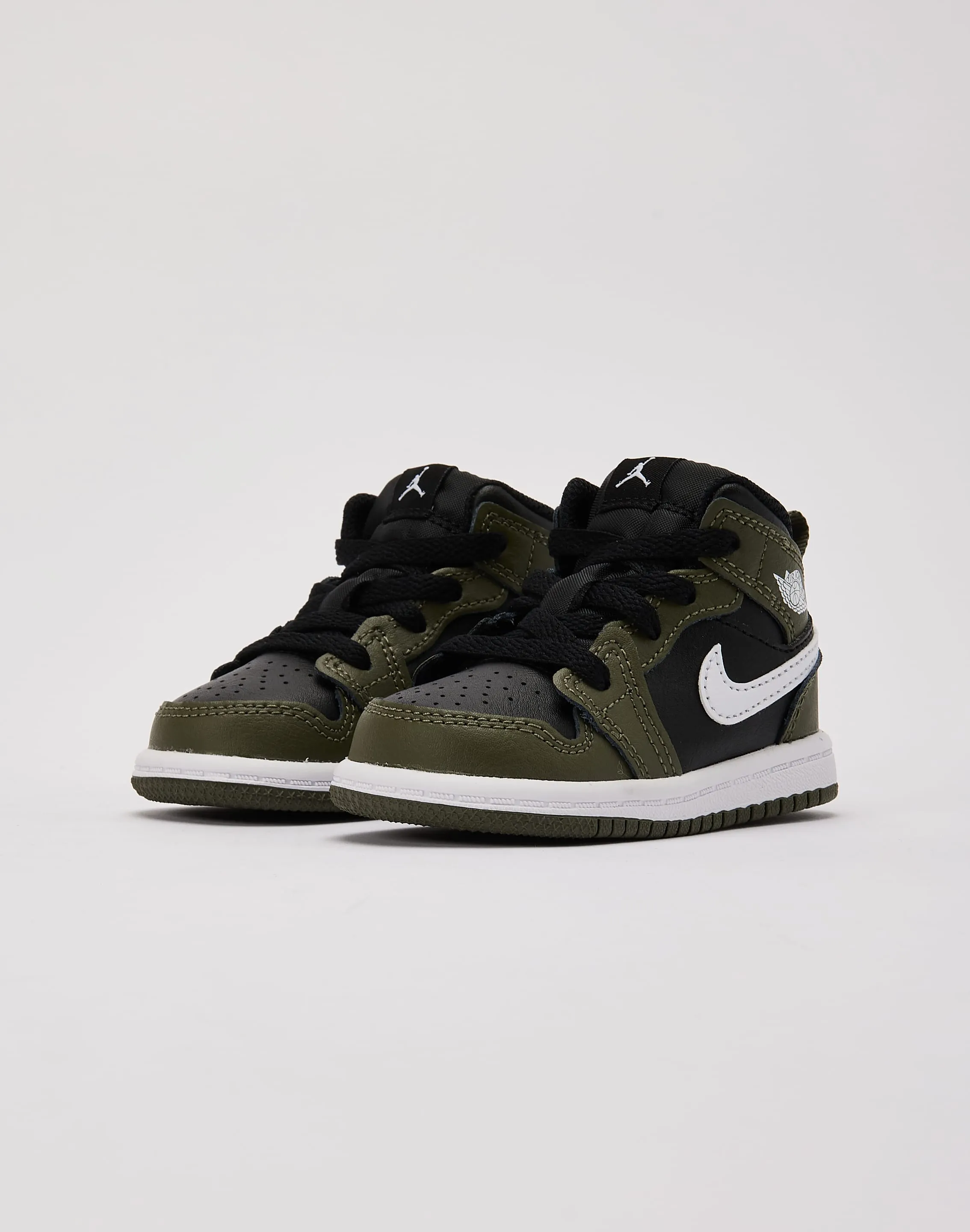 Jordan Air Jordan 1 Mid Infant Slip Resistant