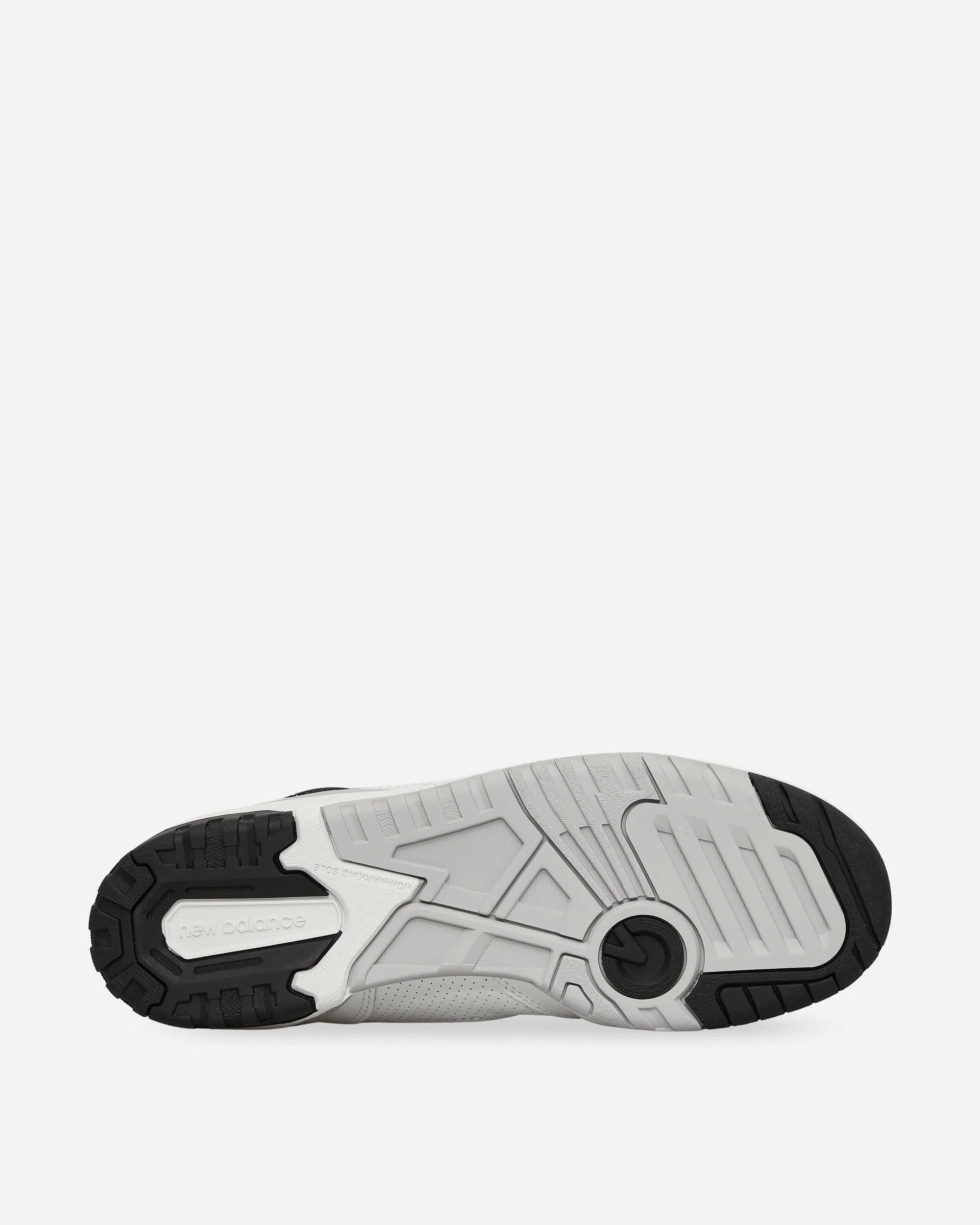 Breathable 650 Sneakers White / Black