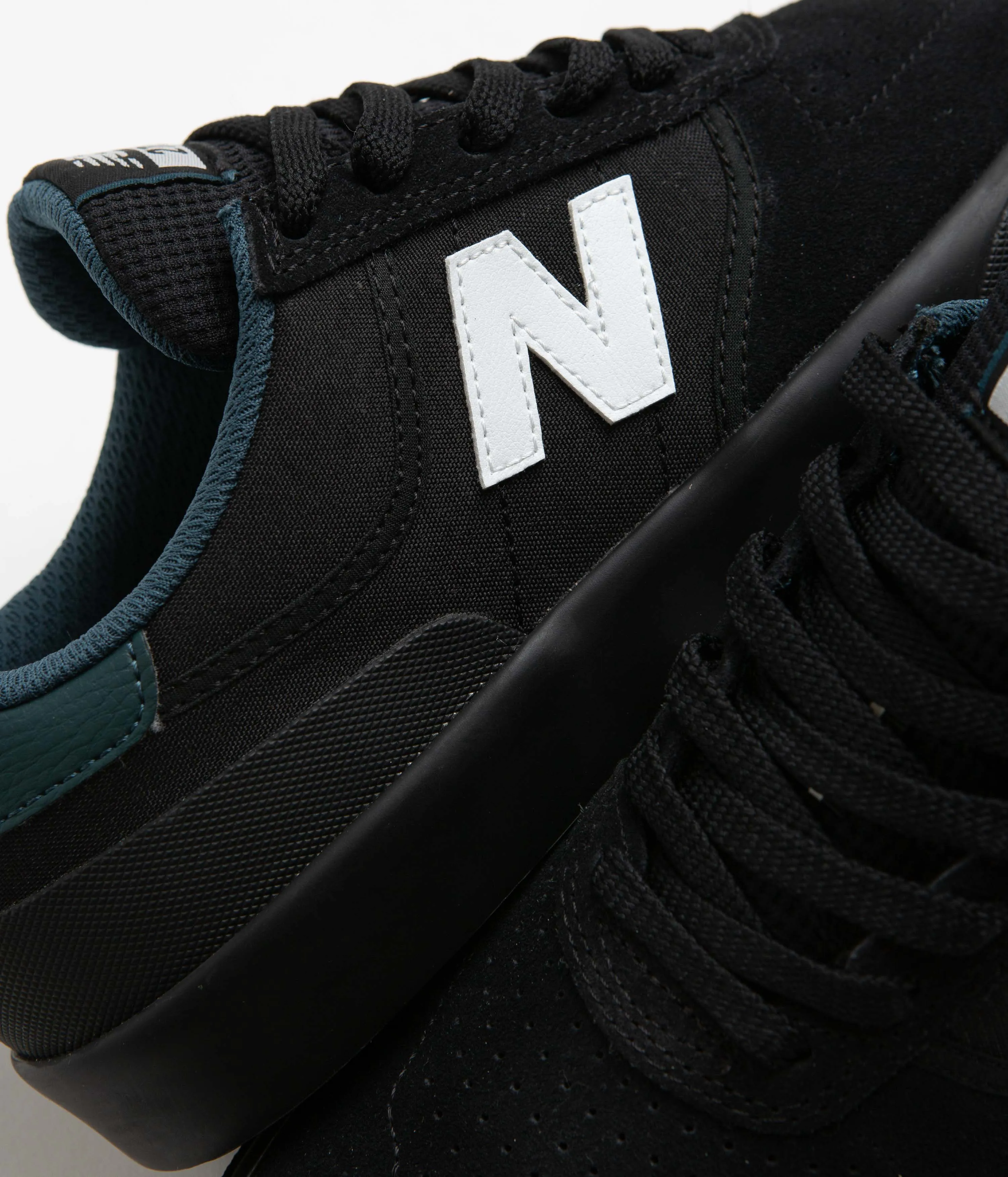 Hot Day Move Bold New Balance Numeric 272 Shoes - Black / Black / White Pressure-relief