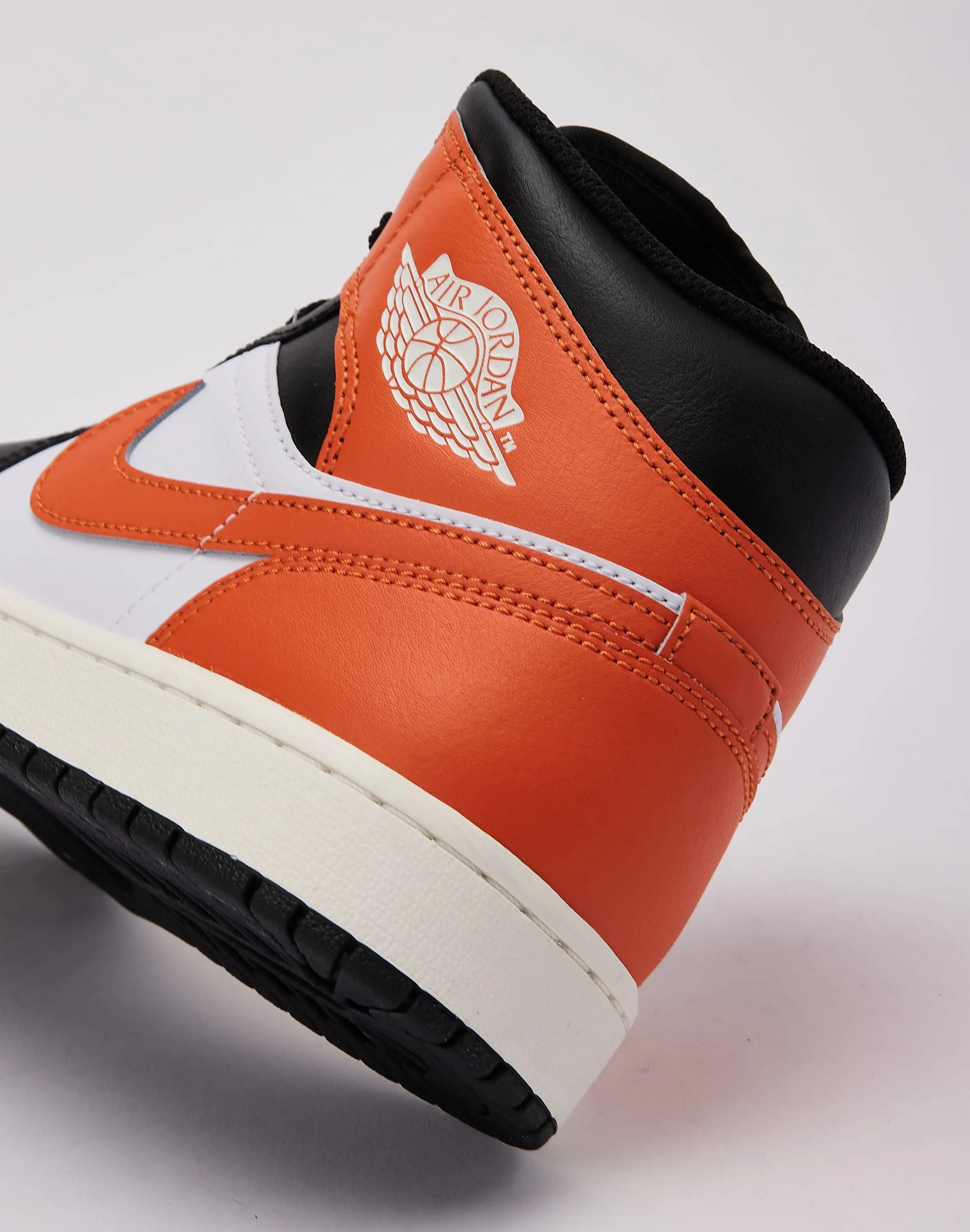Soft Move Comfort Jordan Air Jordan 1 Mid