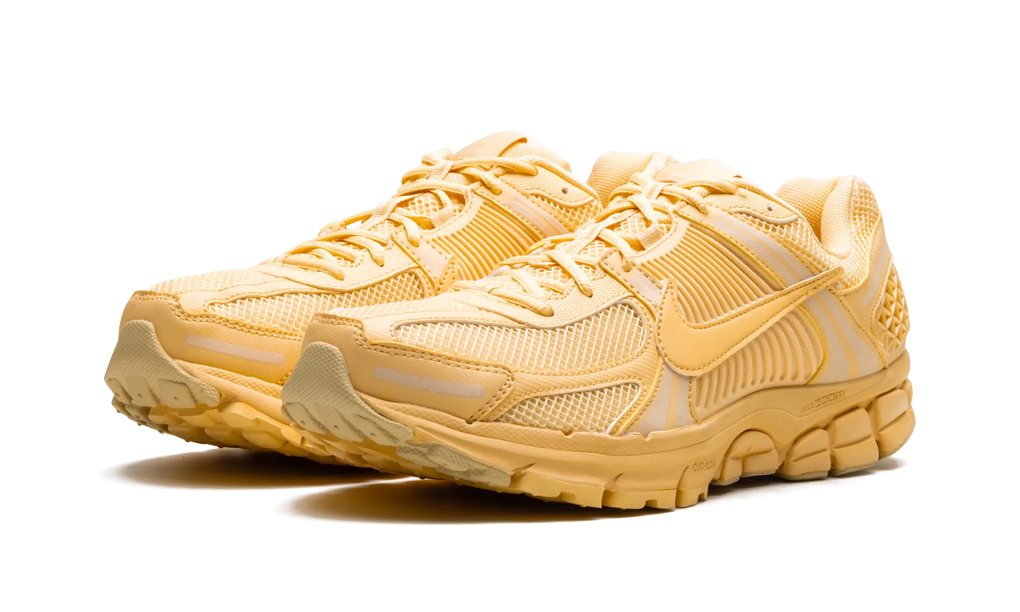 responsive sole shoes Zoom Vomero 5 "Celestial Gold"
