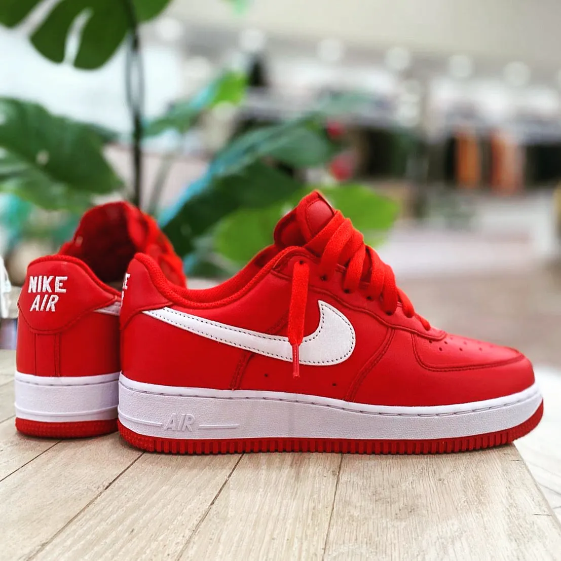 Easy   To   Wear Stretch Step NIKE AIR FORCE 1 CHERRY
