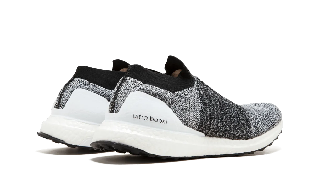 daily runner Practical Use UltraBoost Laceless "Oreo"