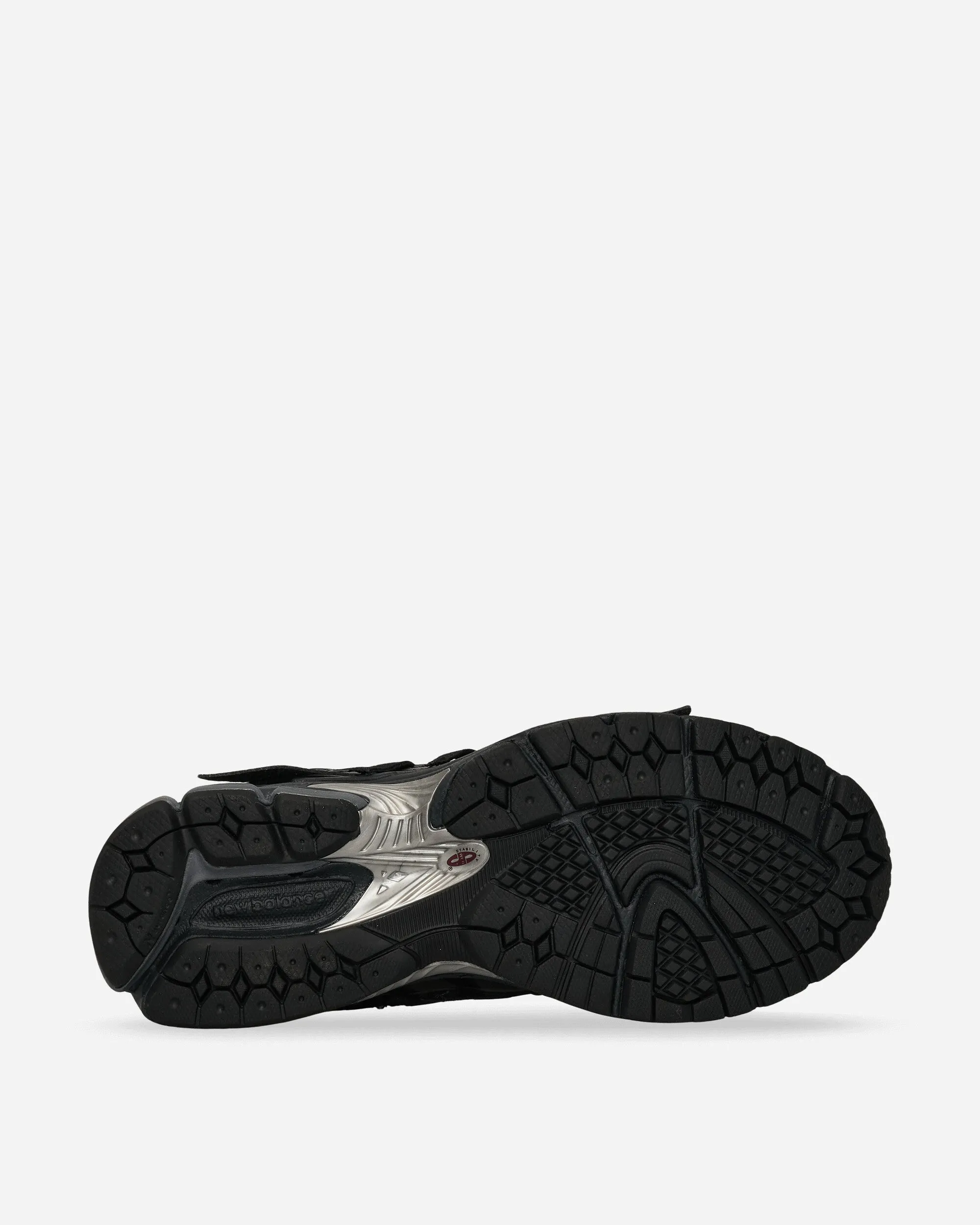 Wide toe box 1906A Sneakers Black / Dark Silver Metallic / Phantom