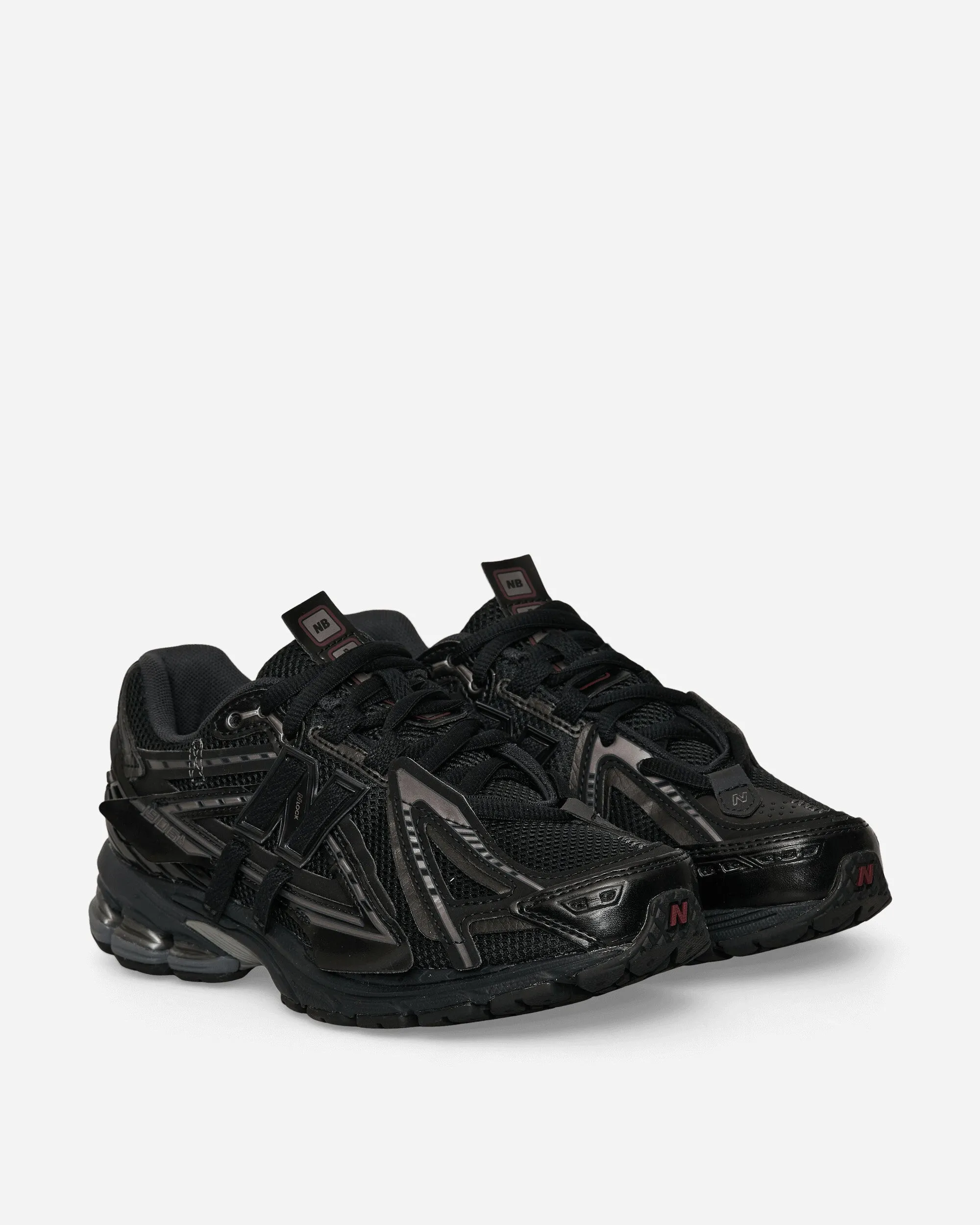 Core Support 1906A Sneakers Black / Dark Silver Metallic / Phantom