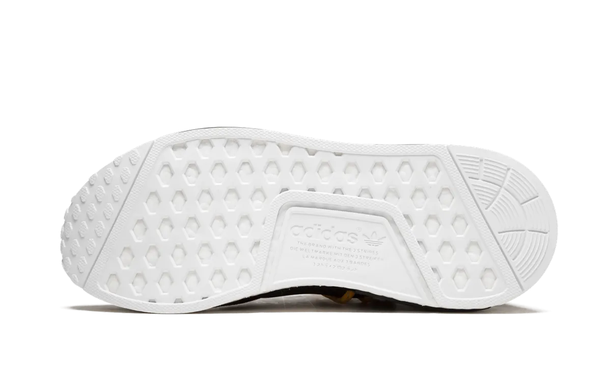 Bush Step Free Move NMD Humanrace "Pharrell Williams - Black"