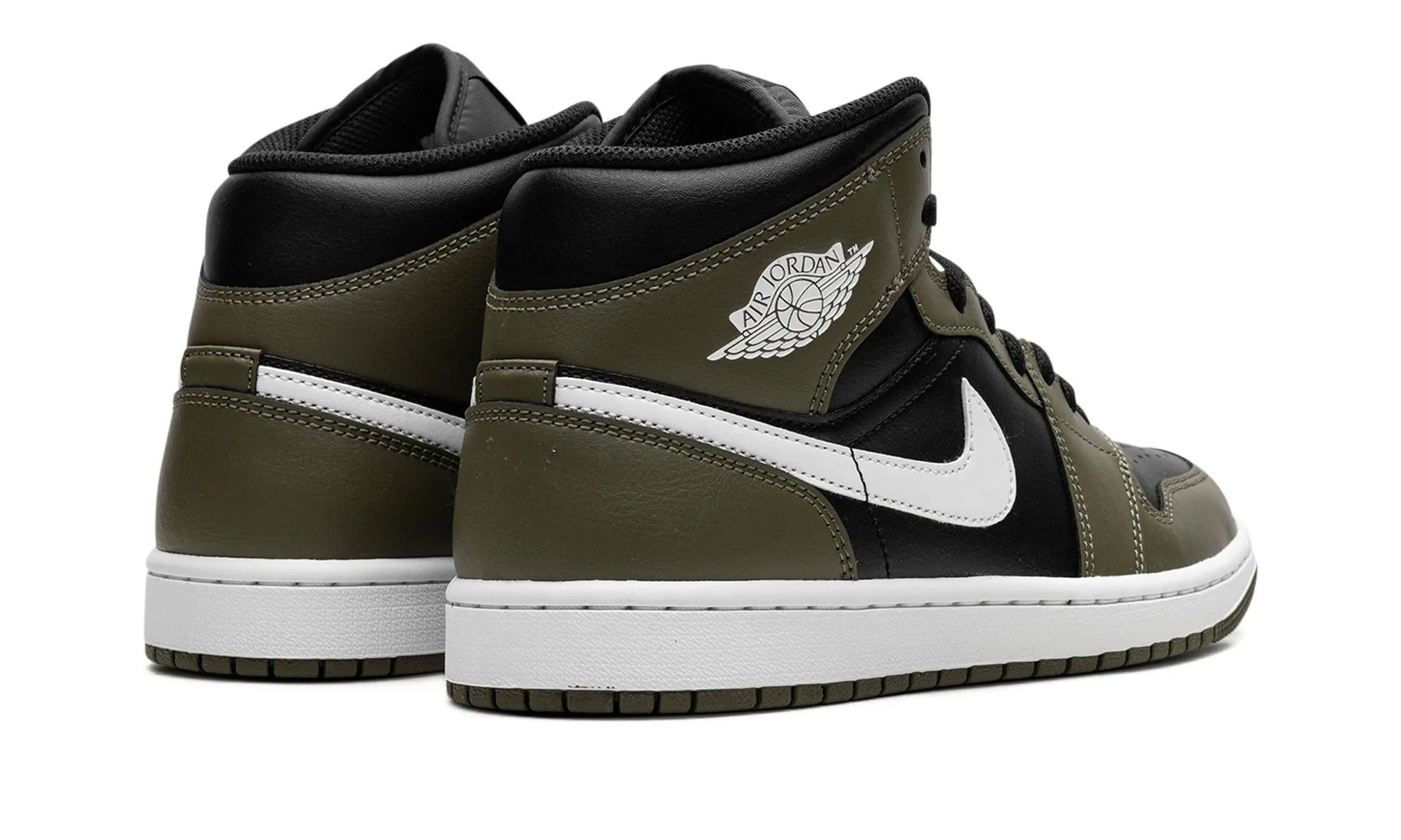 Easy Pairing Air Jordan 1 Mid 'Medium Olive'