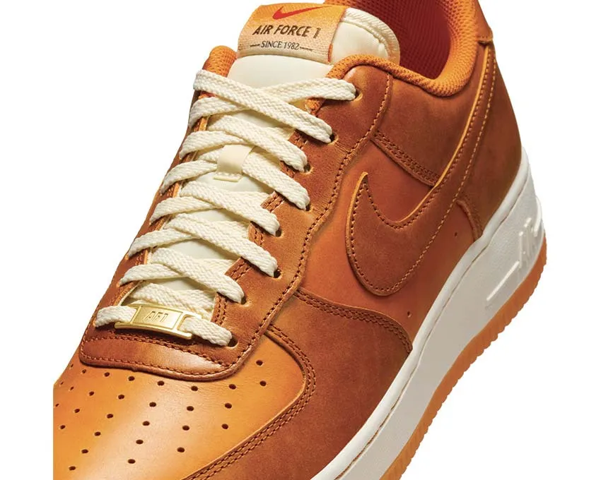 Nike Air Force 1'07 LV8 "Russet" Urban Stroll