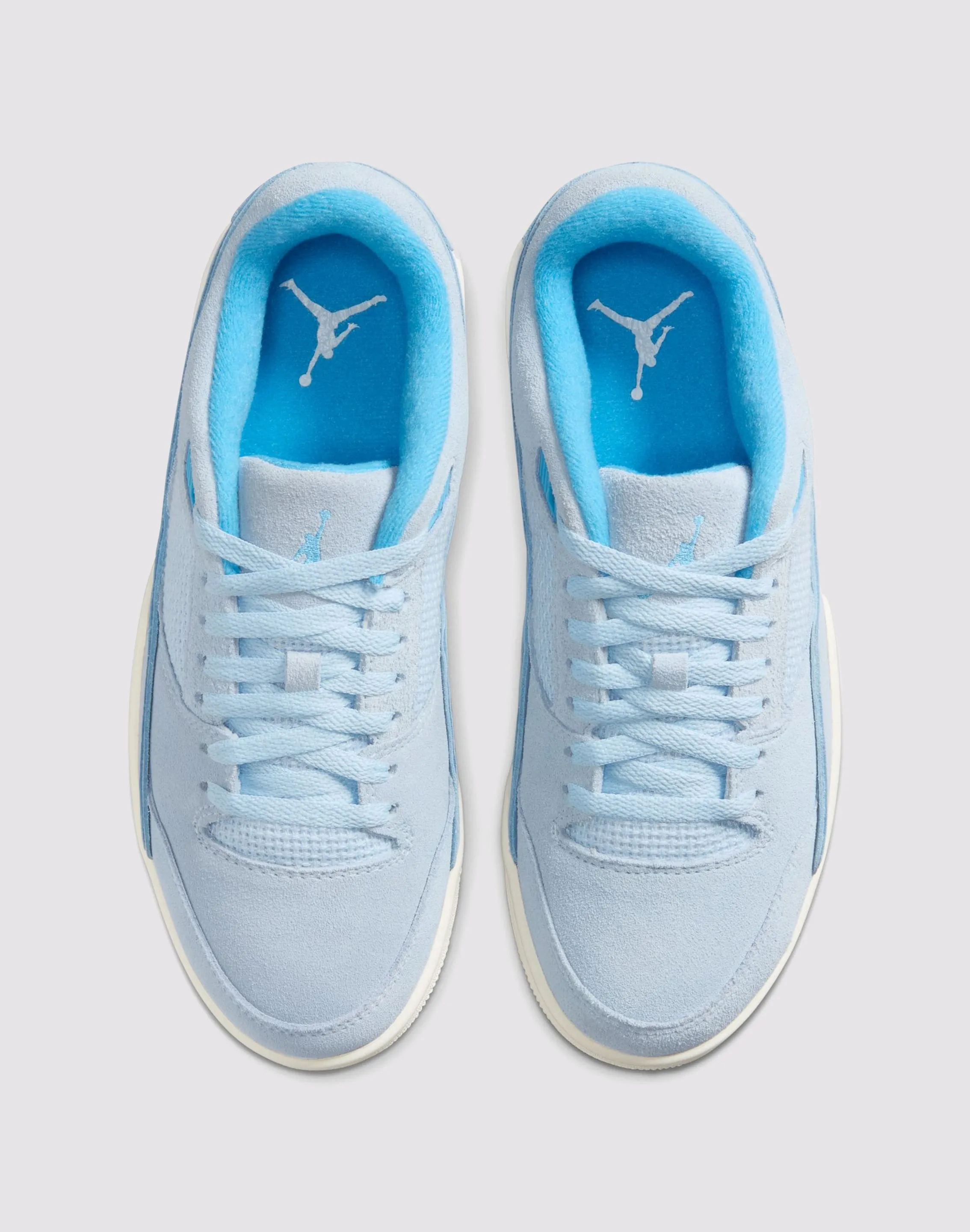 Jordan Flight Court "Hydrogen Blue/University Blue/Sail" Smart Look