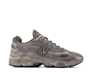 New Balance 1000 "Silver Metallic" Campus Run Easy Pace