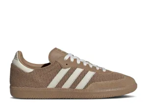 Free Motion Urban Commute Adidas Samba OG Cardboard