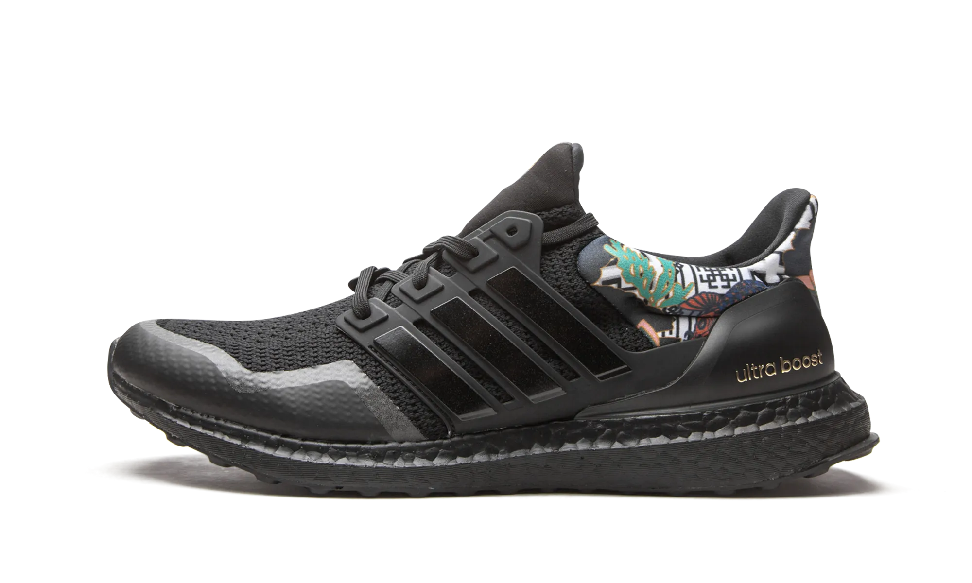 UltraBoost DNA "Chinese New Year 2020" Motion Friendly Group Hike