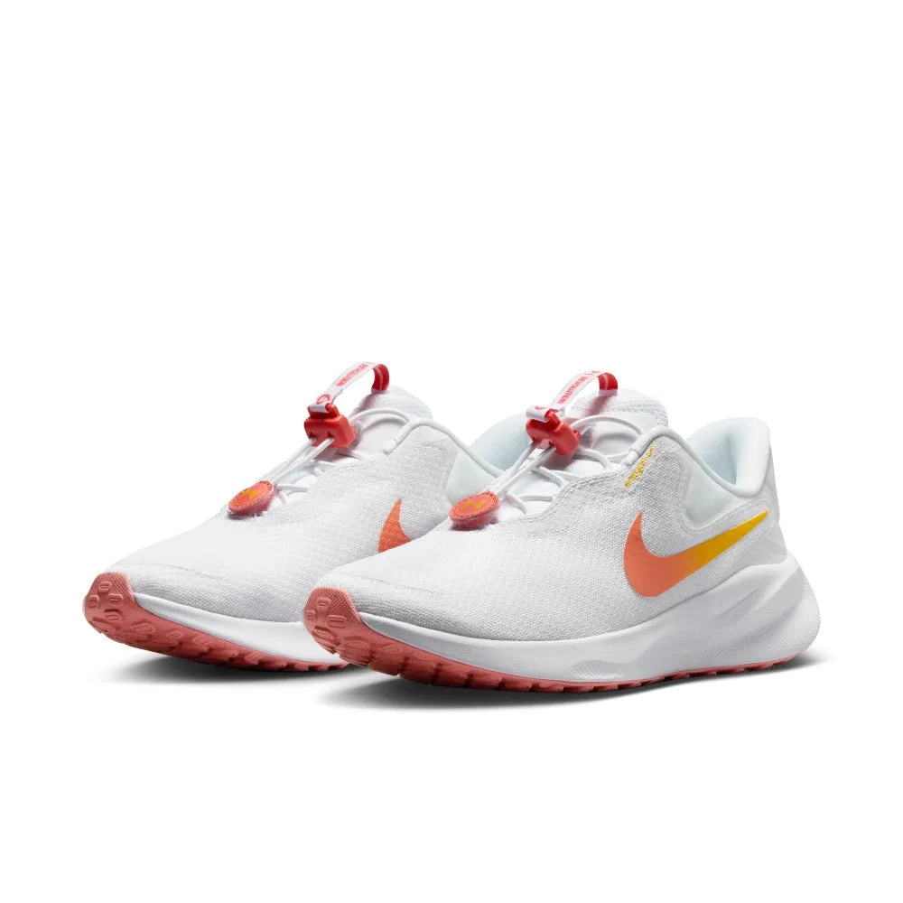male athlete shoes foam sole shoe trait Revolution 7 EasyOn Road Running Shoes
