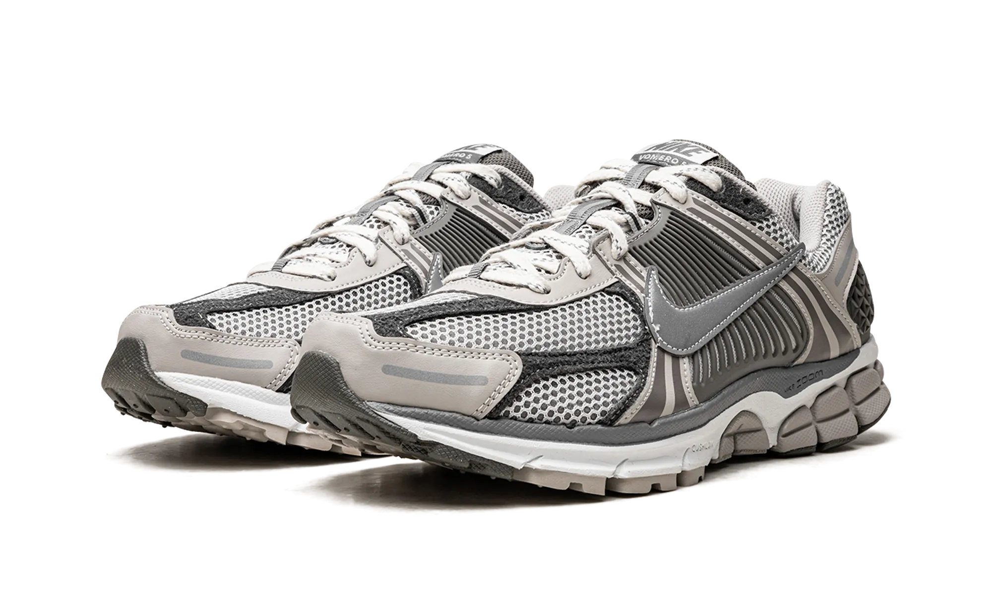 Zoom Vomero 5 "Iron Ore" running shoes with gel cushioning