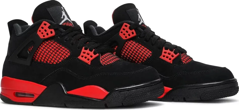 Jordan 4 Retro Red Thunder Seamless Edge Sport Look