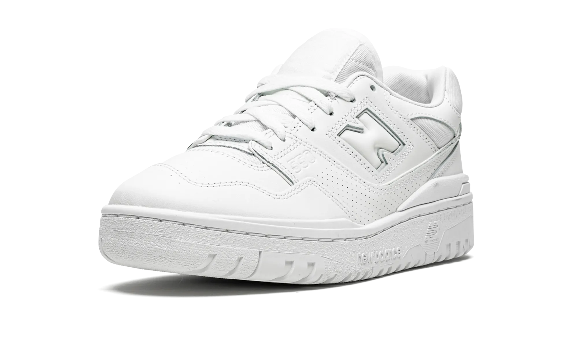 550 "Triple White" Hold Step