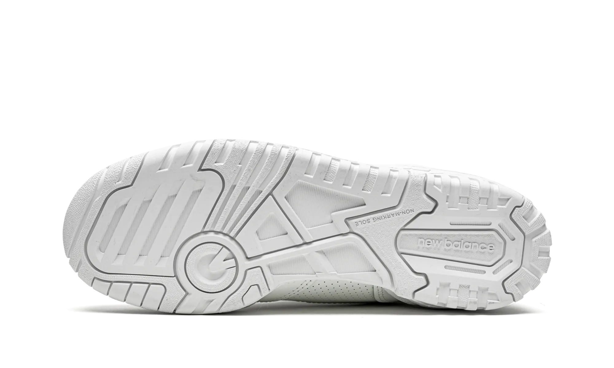 Relaxed Feel Durable Base 550 "Triple White"